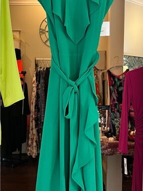 Kensie Emerald Green  Derby Day Ruffle Tie-Waist Dress length 46” bust 36”